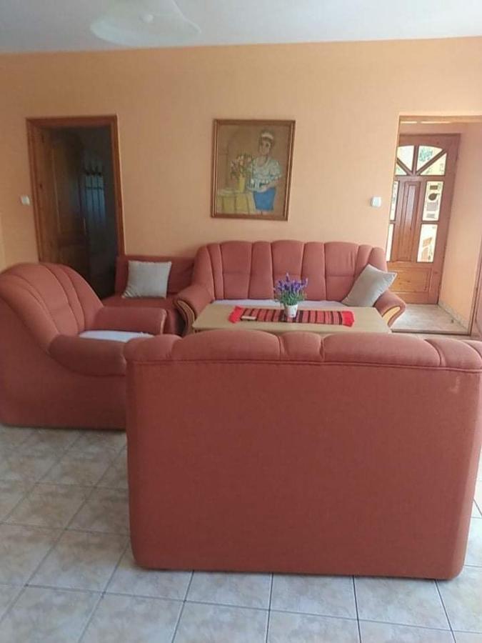 Barbara Apartmanház Kehidakustány Exterior foto