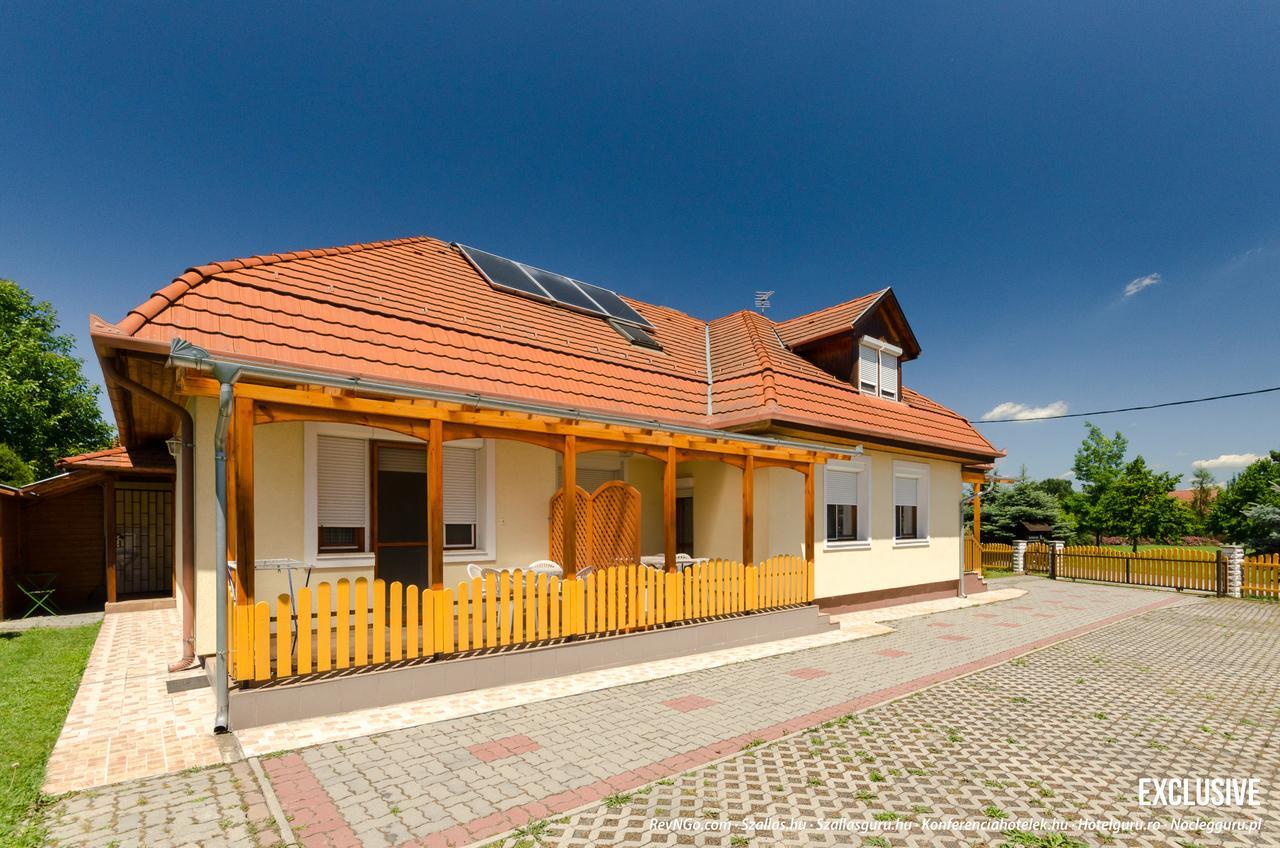 Barbara Apartmanház Kehidakustány Exterior foto